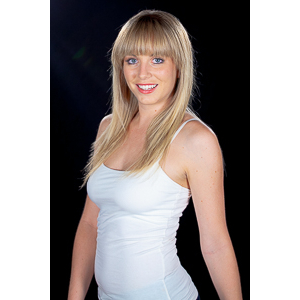 I met T'Lane through a session I shot for a friend of hers on Manhattan Beach. She was absolutely gorgeous and I was thrilled that she agreed to shoot with me.